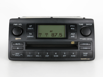 Corolla IX (E120) Lesefehler Radio W58814