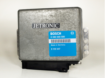 900 I Motorsteuergerät Bosch LH-Jetronic 2.4