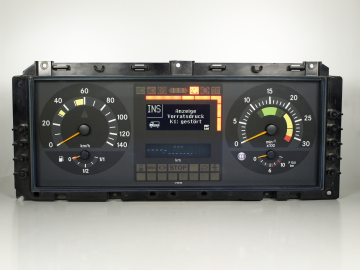 Axor I LKW  Pixelfehler Kombiinstrument 